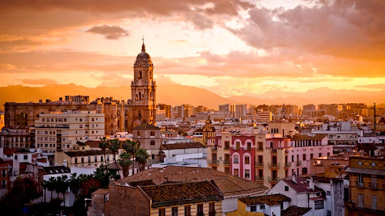 Апартаменты Holidays2Malaga Junto Catedral Экстерьер фото